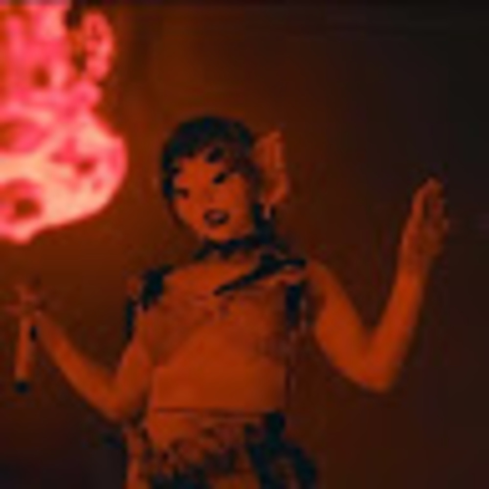 Meet your Posher, Mukailah